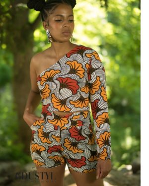 ensemble-short-Ndéye Astou Sall