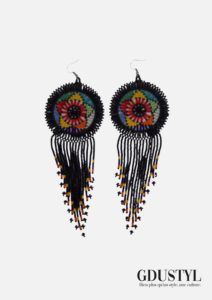 Boucles d'oreille "La ronde de JOBOURG"avec franges libres noires