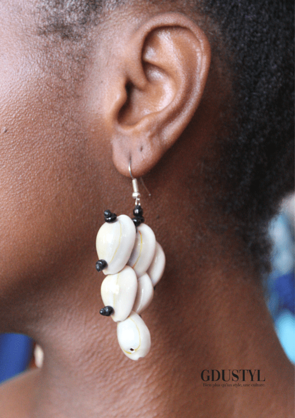 Boucles d'oreilles coquillage "Ngoné Latyr Fall"