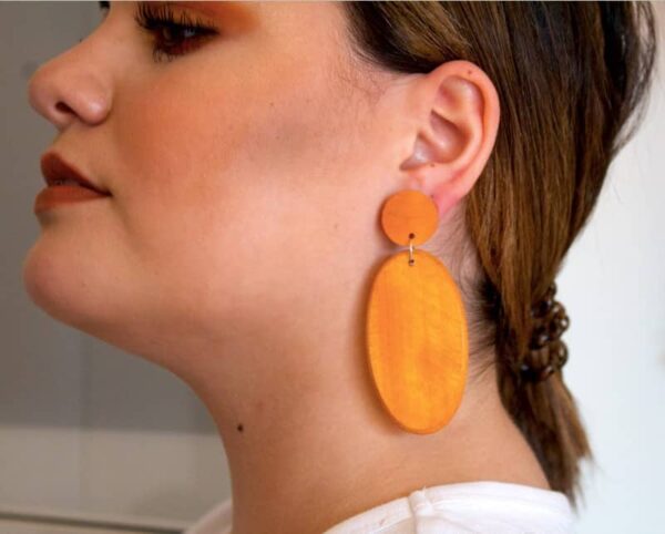 Boucles d'oreille en bois "Sonko" – Image 3