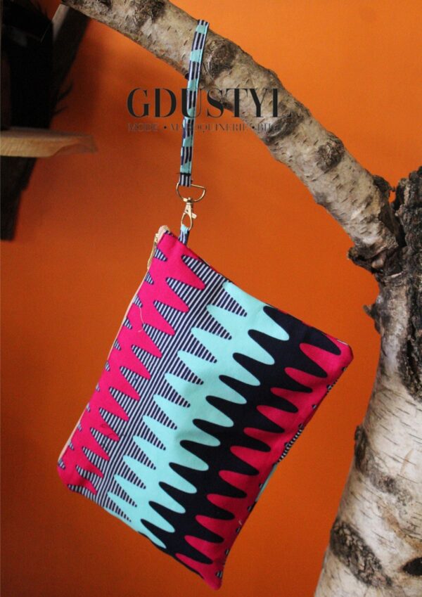 Pochette en wax "Orans"