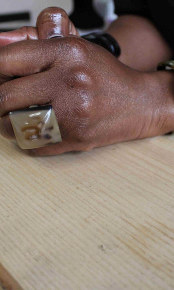 Bague en corne de Zébu ""