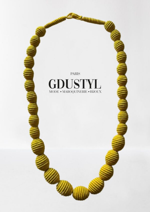 Collier long de soie jaune "Mina, l'élégante"