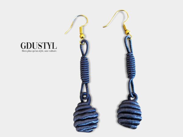 Boucles d'oreille  "La boule au bout"