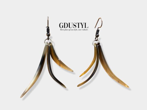 Boucles d'oreilles en corne "Tahina, la protégée"